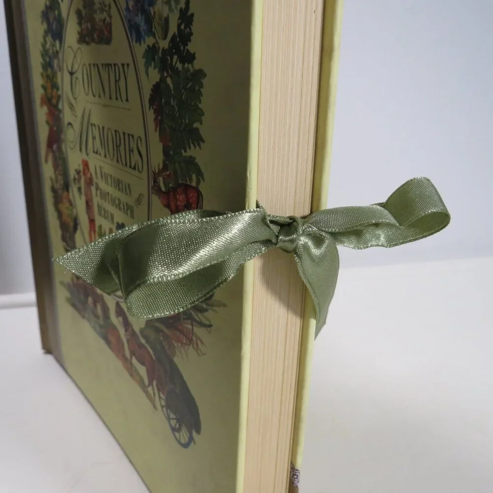 Victorian Vintage Style Photo Album: Country Memories Farmhouse